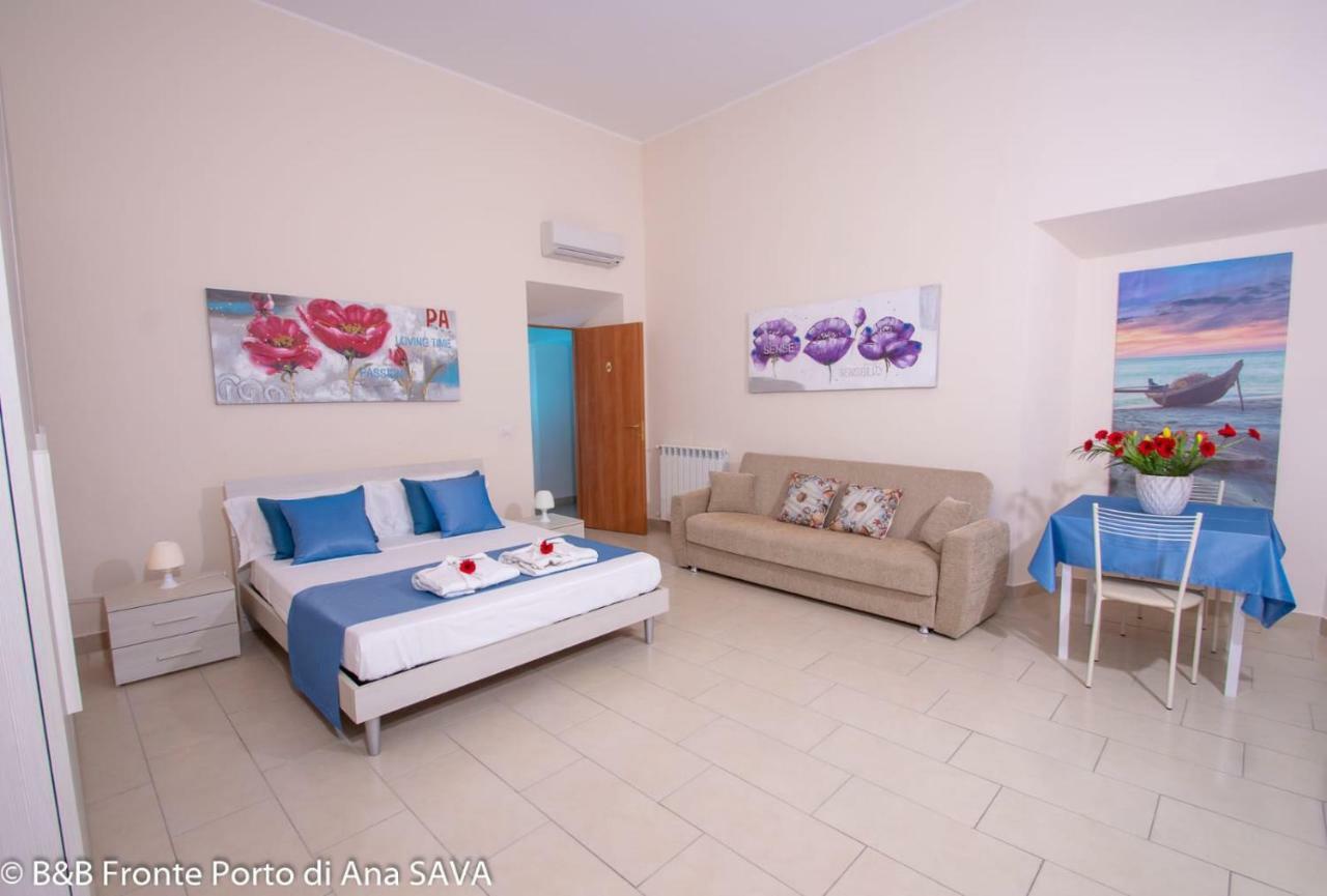 Camera Quadrupla con Bagno Privato Esterno