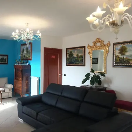 B&Byanet'S Beautiful House-3