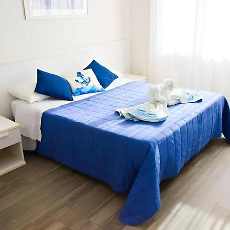 La Marina B&B-3